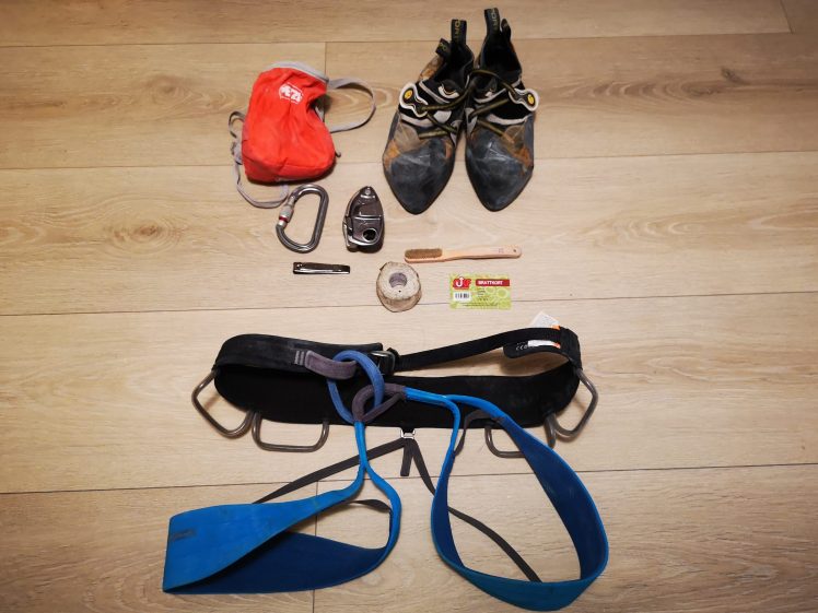 utstyret du trenger for å klatre topptau